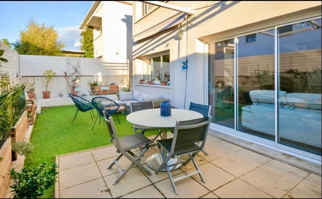 Holiday home Maison Gaia Martigues France
